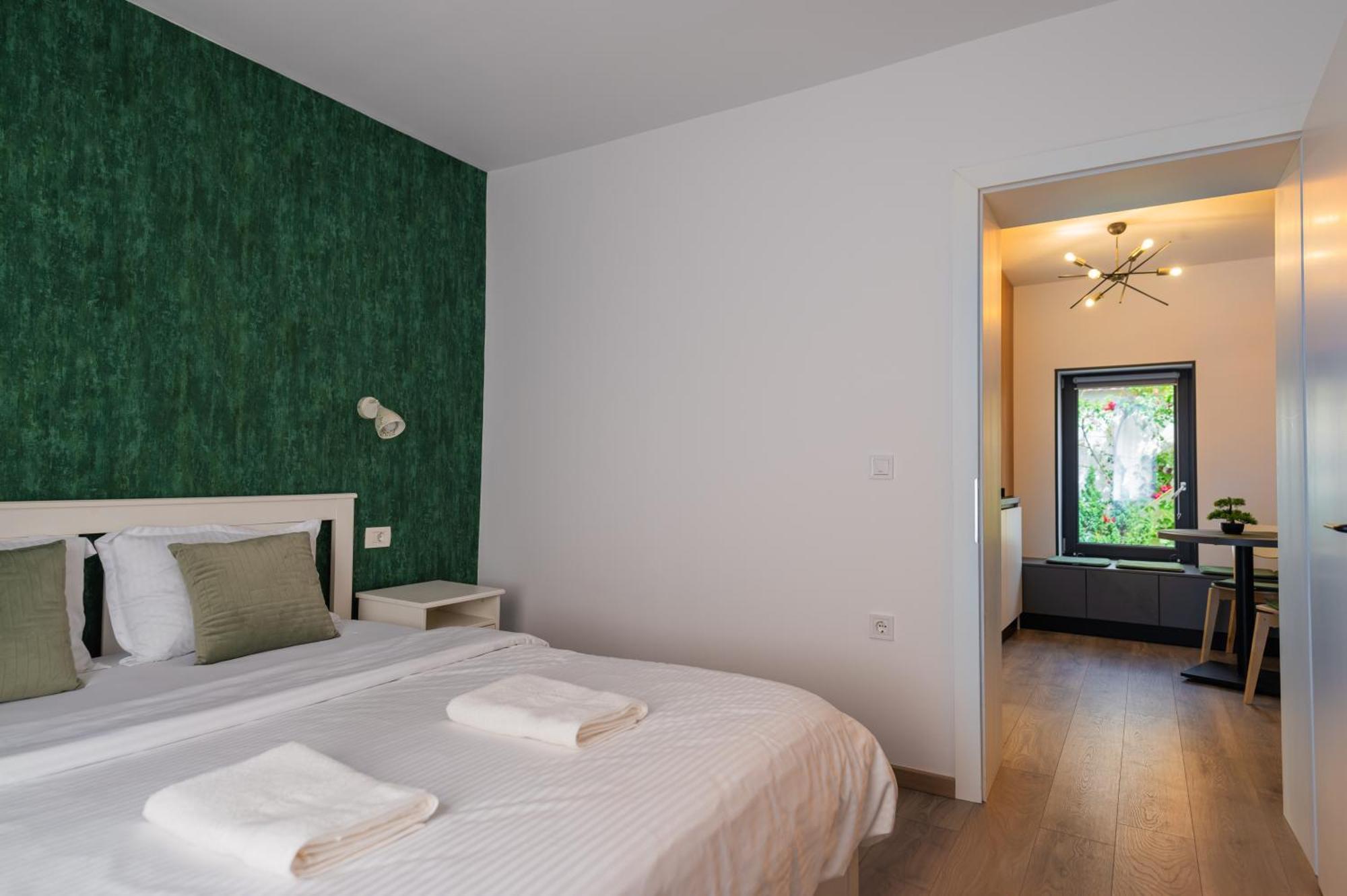 Fun House - Comfortable Stay With Garden And Near Parking Brašov Exteriér fotografie